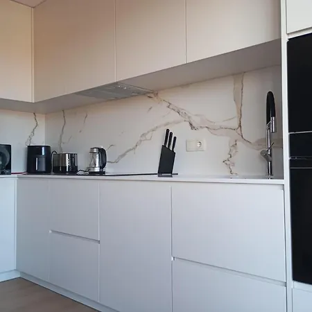 Mirante Monte E Mar Эшпозенди